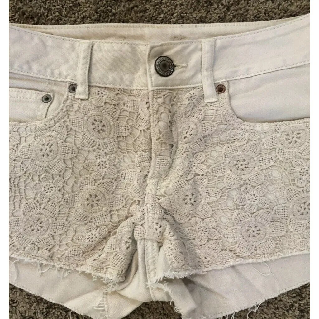 American Eagle Jean Shorts ~ Stretch ~ Size 2 ~ Cream - Image 3