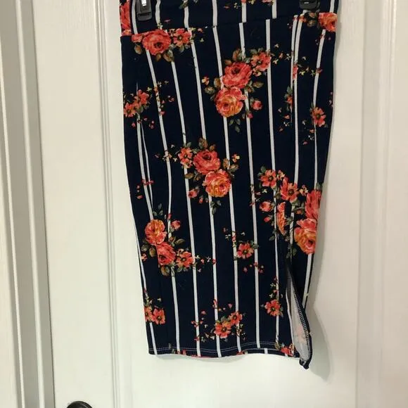 Rainbow Preowned Womens Floral‎ Stripe Pencil Skirt Navy White Coral Size Medium - Image 4