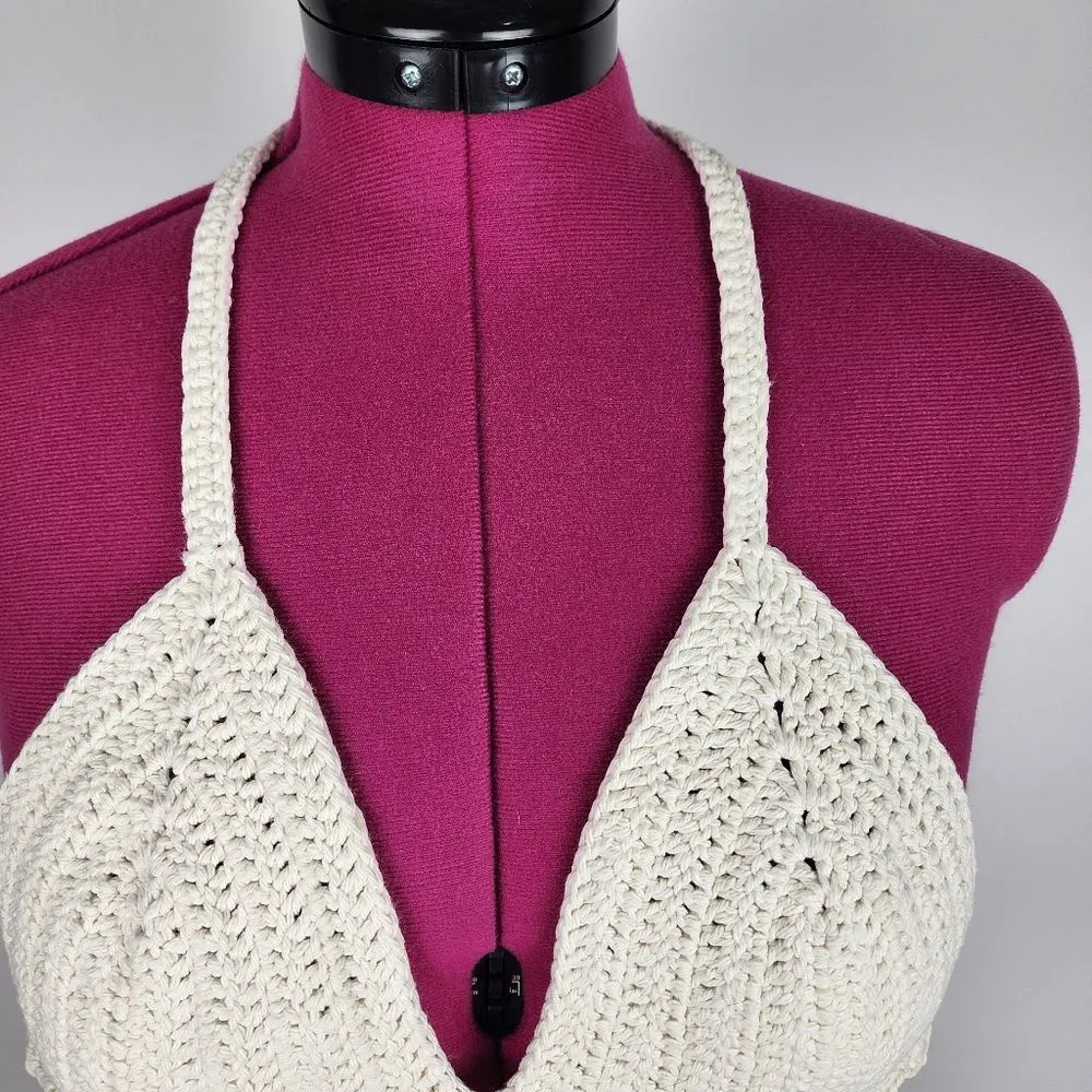 New Crochet Halter Top Bralette in Cream Cotton Scalloped Edge Handmade Size M - Image 10