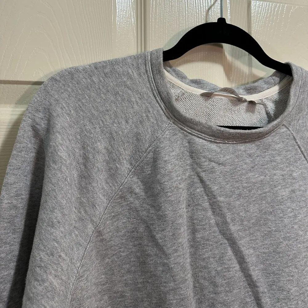 Women’s Athleta Studio Cinch Sweatshirt Gray Tie Sides Crewneck Size Small - Image 2