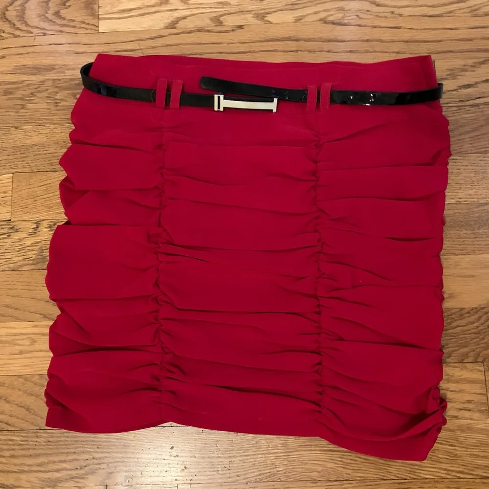 Red ruched mini skirt with belt size L Size L - Image 7