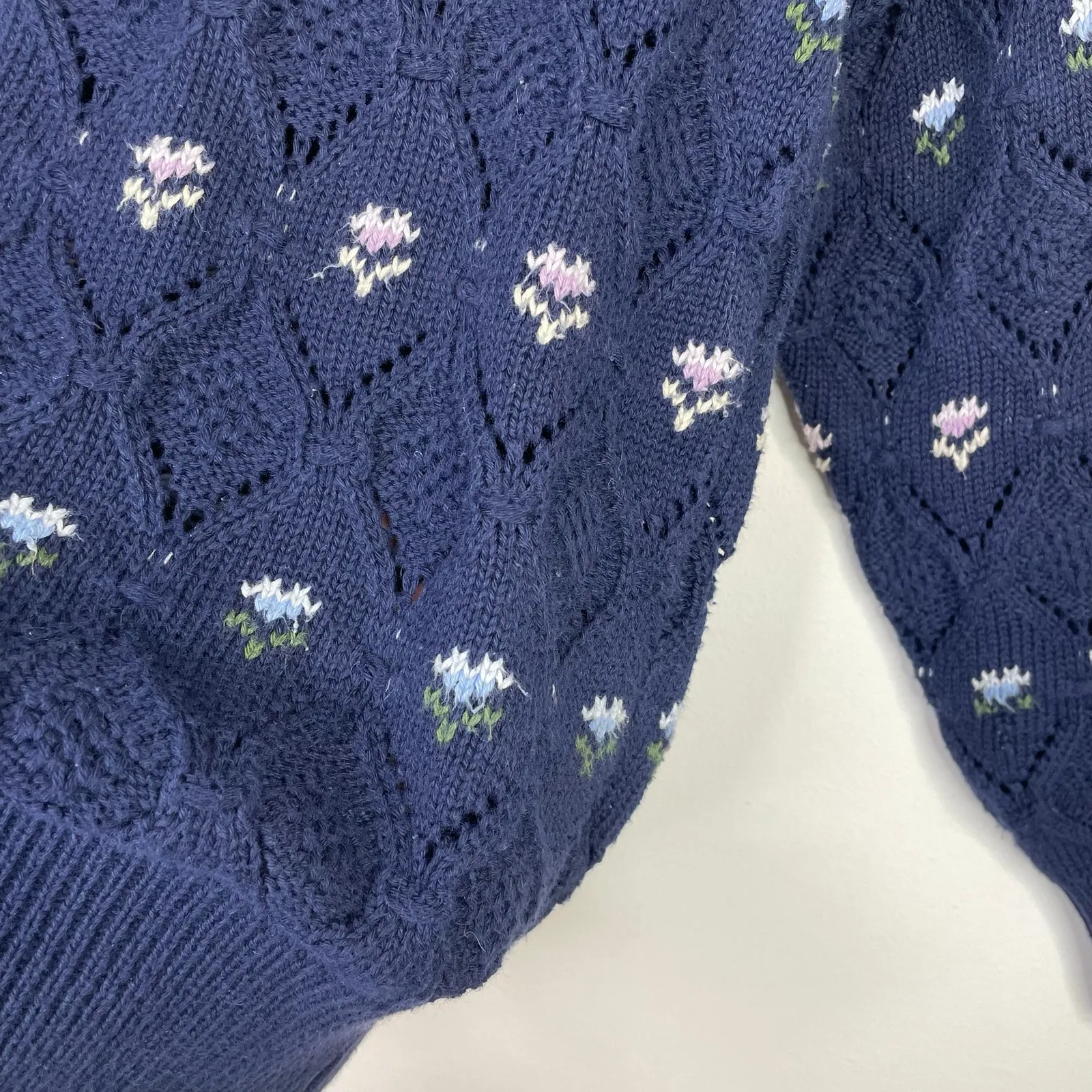 Vintage Laura Ashley Navy Blue Pointelle Crochet Knit Cotton Floral Sweater M L - Image 5