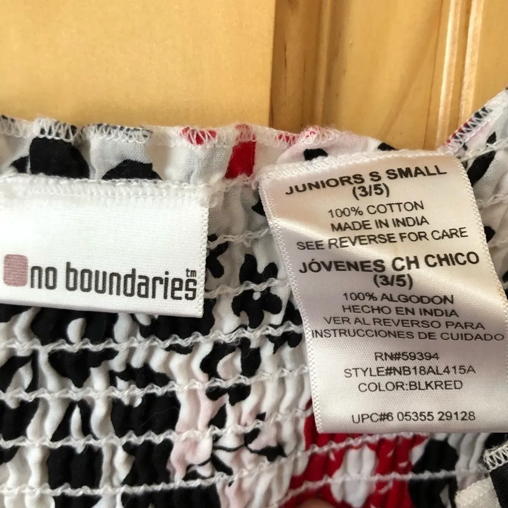 Vintage black white red floral and polkadot spaghetti strap dress Jr size small - Image 6