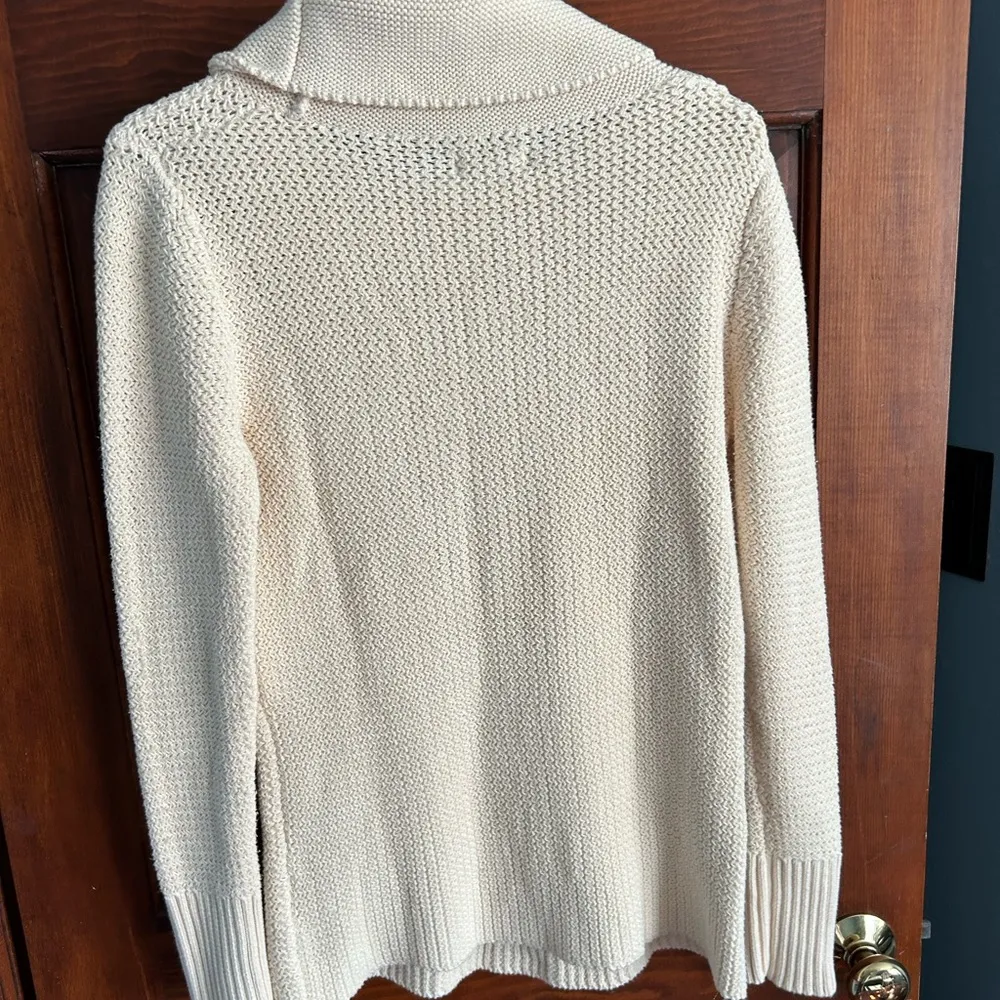 Old Navy Cream Cowl Neck Sweater size Large - Image 2