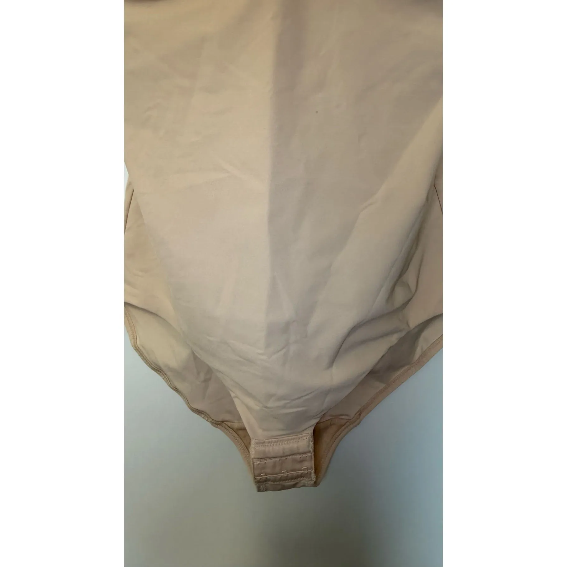 C 38. Wacoal Visual Effects Underwire Shaping Bodysuit tan style 801210 NWOT siz - Image 5