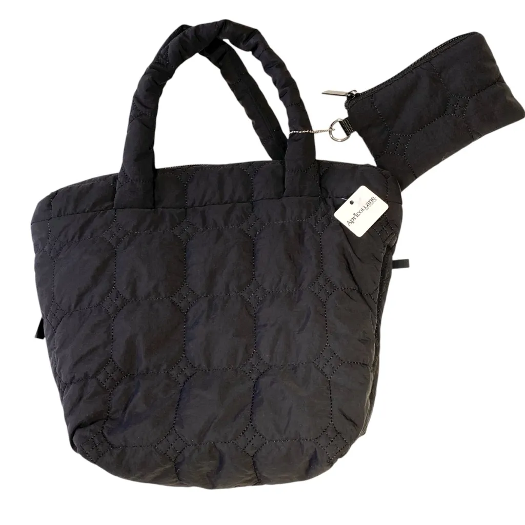 Apricot Lane NWT  Quilted Caryall - Image 2