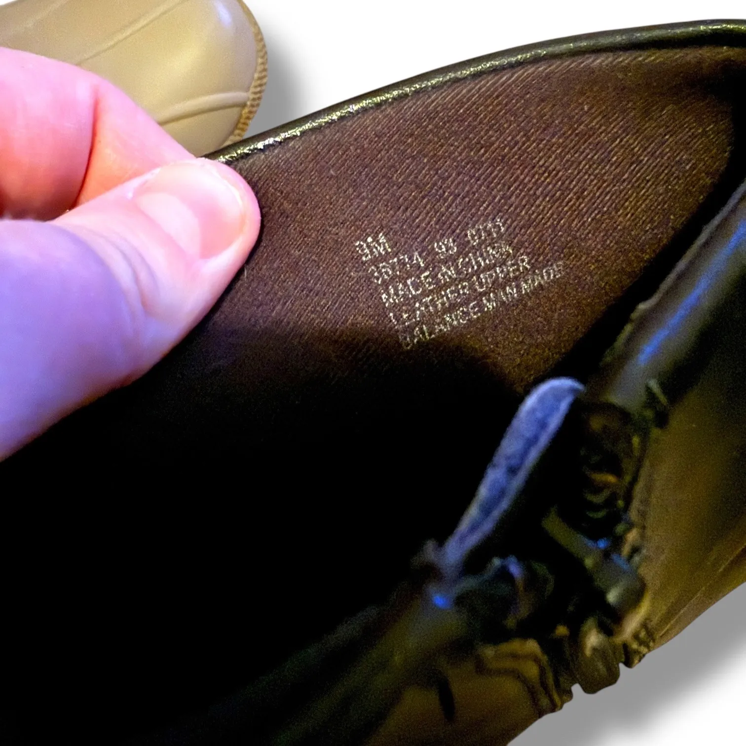 Clarks Black Heeled Ankle Boots Women's Size 9 Buckle Strap Zip Workwear - Image 10