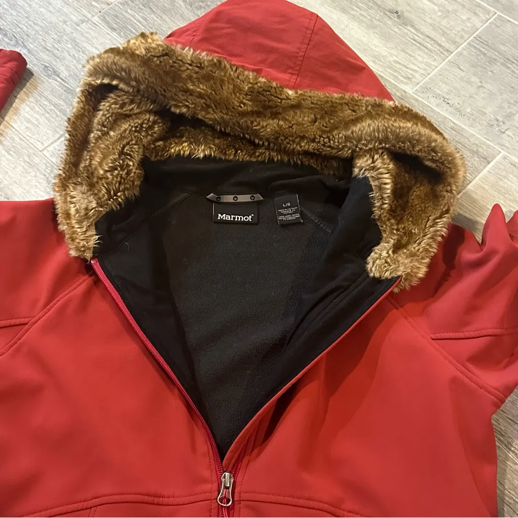 Marmot Red Zip Up Faux Fur
Hooded Light Winter Jacket Coat
- Women's Large - Image 4