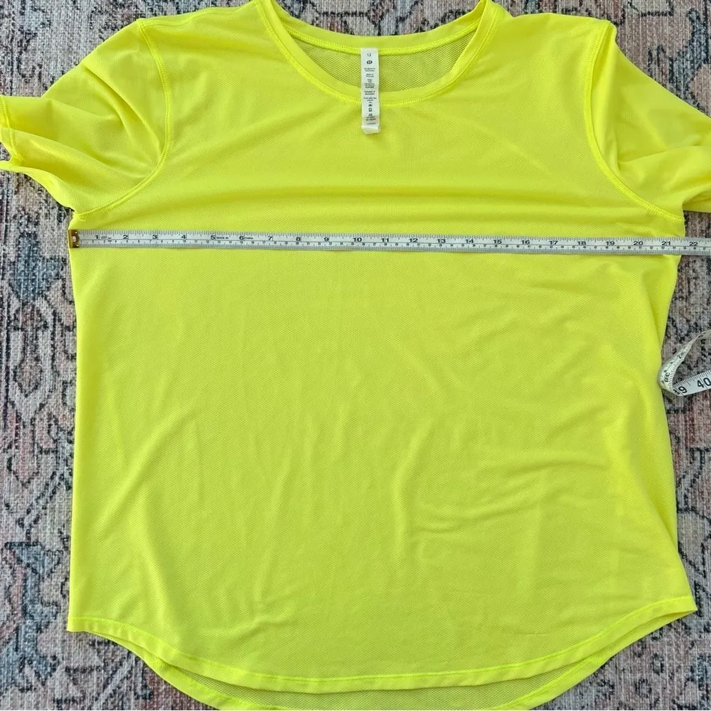 Lululemon High-Neck Running and Training T-Shirt Electric Lemon Yellow Size 12 - Image 12