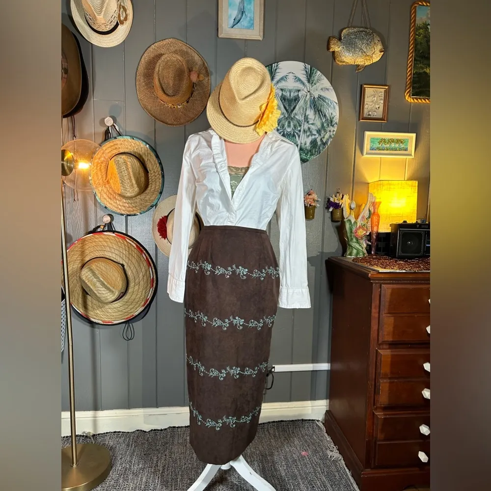 Vintage 90’s Faux Suede Beaded & Embroidered Maxi Skirt Small Brown Size 4 - Image 5