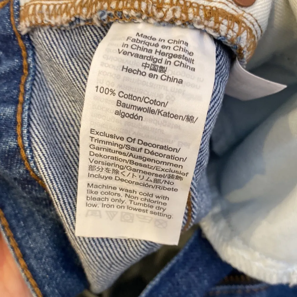 Madewell Rigid Denim Straight Mini Skirt in Haydel Wash: Tie-Waist EUC Sz 30 - Image 7