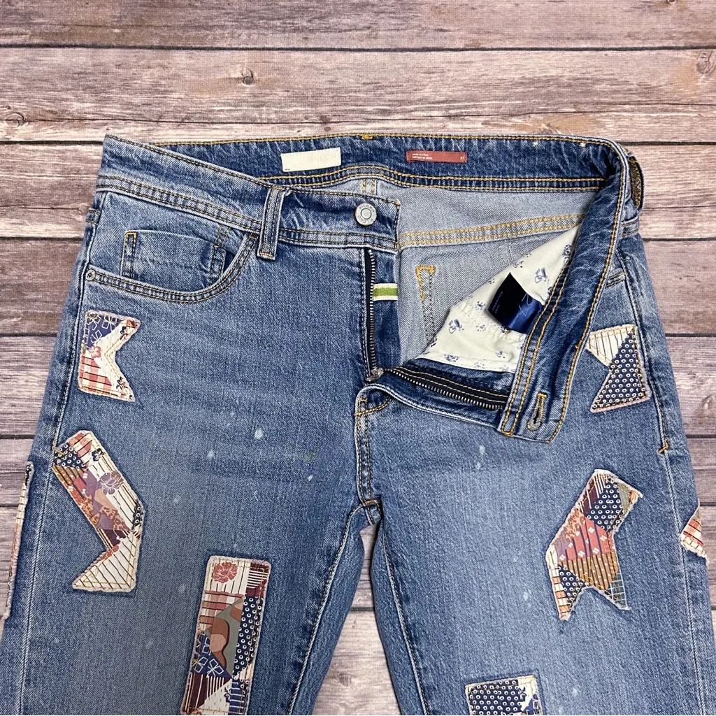 Pilcro Medium Wash Patchwork Splatter Slim Boyfriend Mid Rise Jeans 27 Blue Red - Image 3