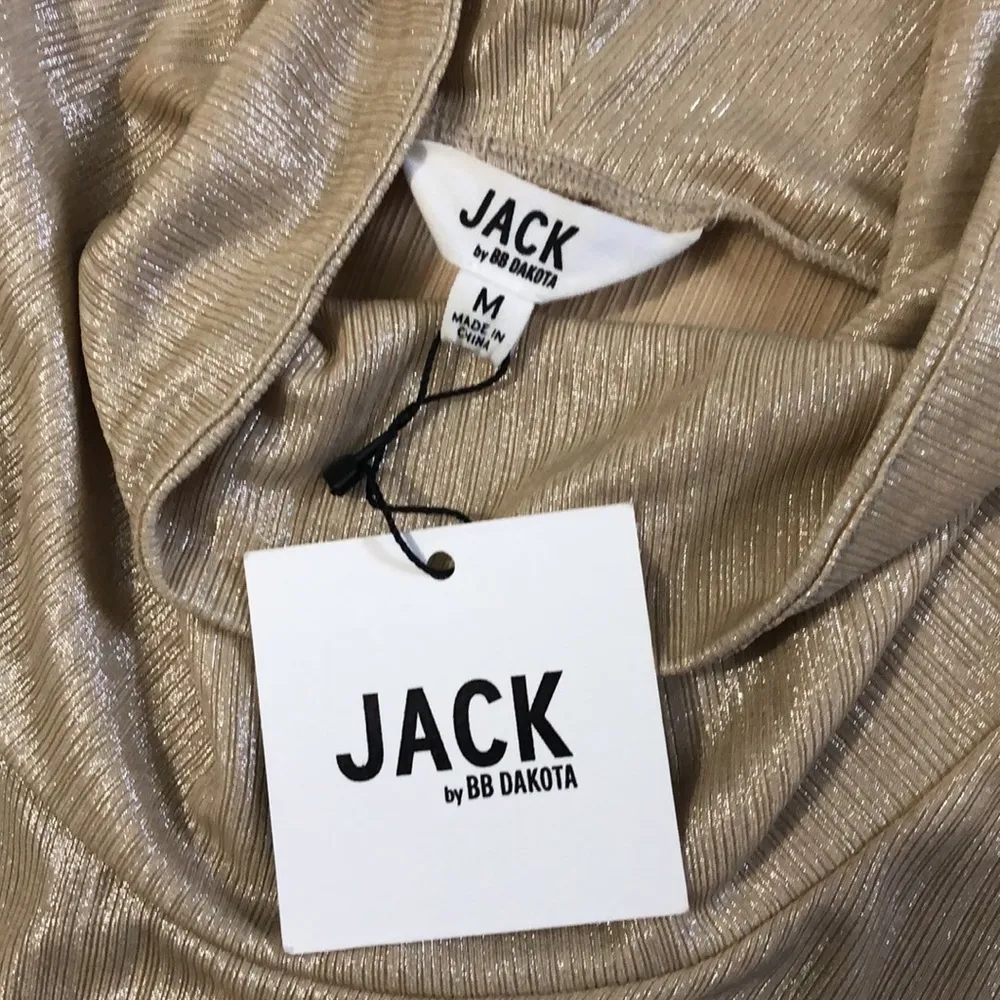 Jack by BB Jack cowl neck shimmery gold tank size M. NWT - Image 9