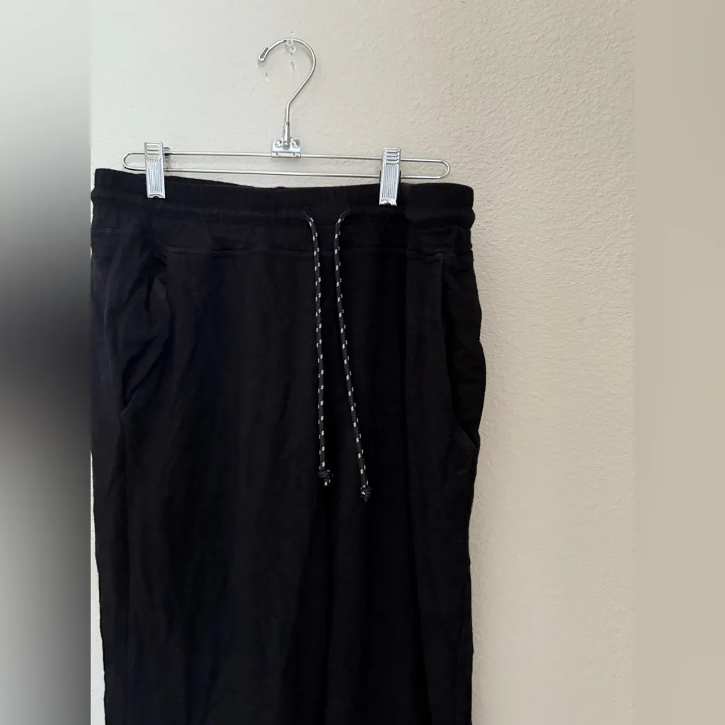 Sundry for Evereve Black Joggers, Size 3 - Image 2