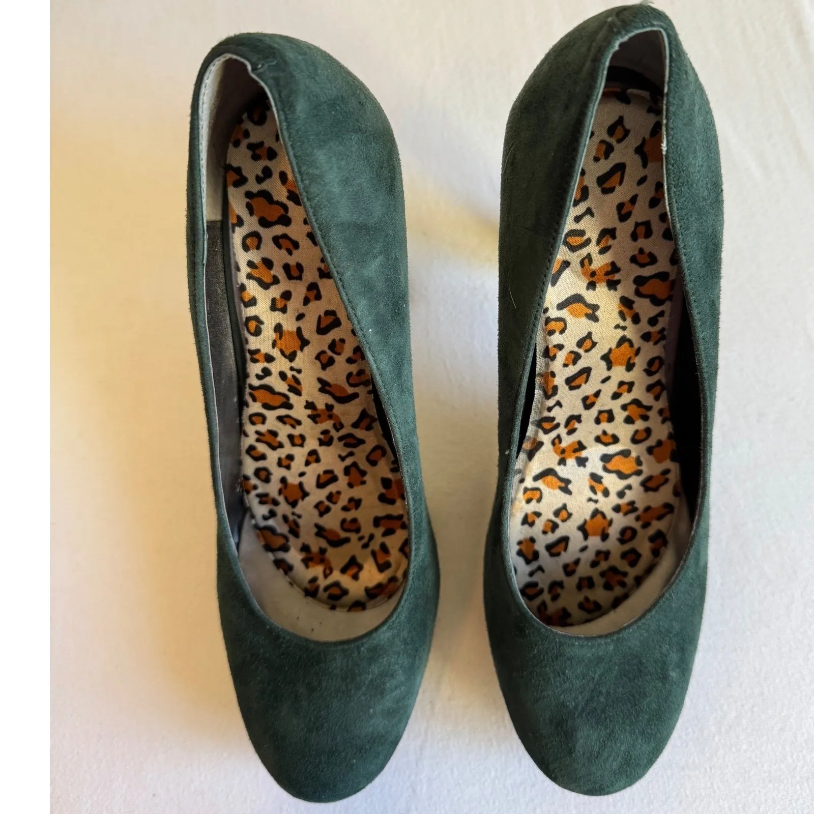 Nine West sz 9.5 Womens Emerald Green Suede Chunky Platform Pump Heels Y2K Party - Image 8