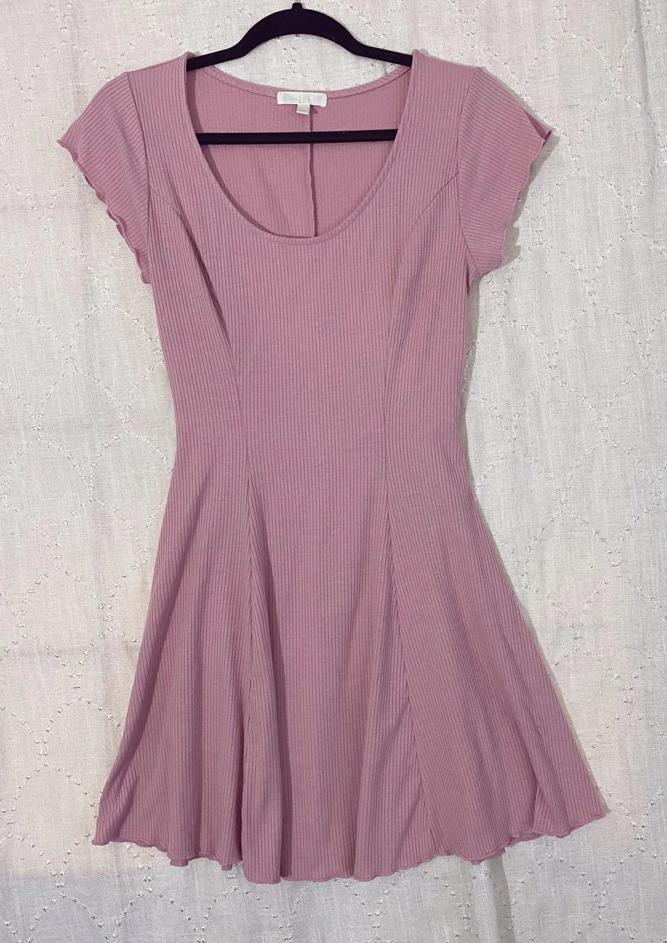 Love, fire pink dress - Image 2