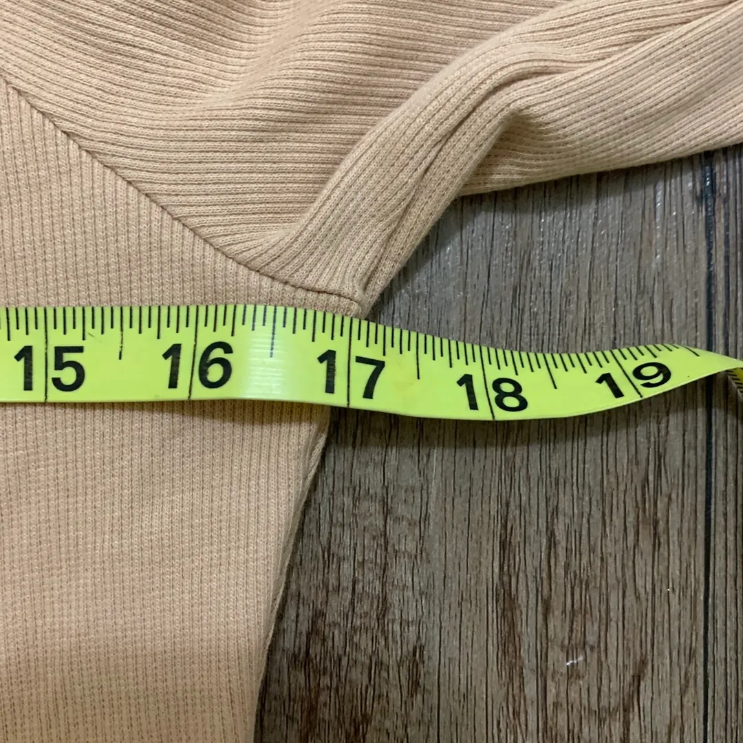 Beige Long Sleeve Ribbed Top Size 12 - Image 6
