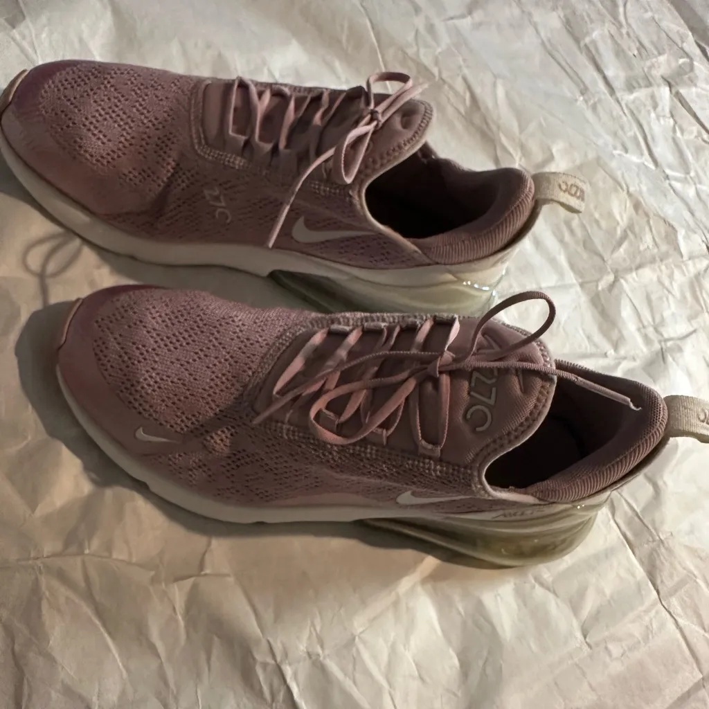 Nike Women's Air Max 270 Light Pink Athletic Shoes - Image 4