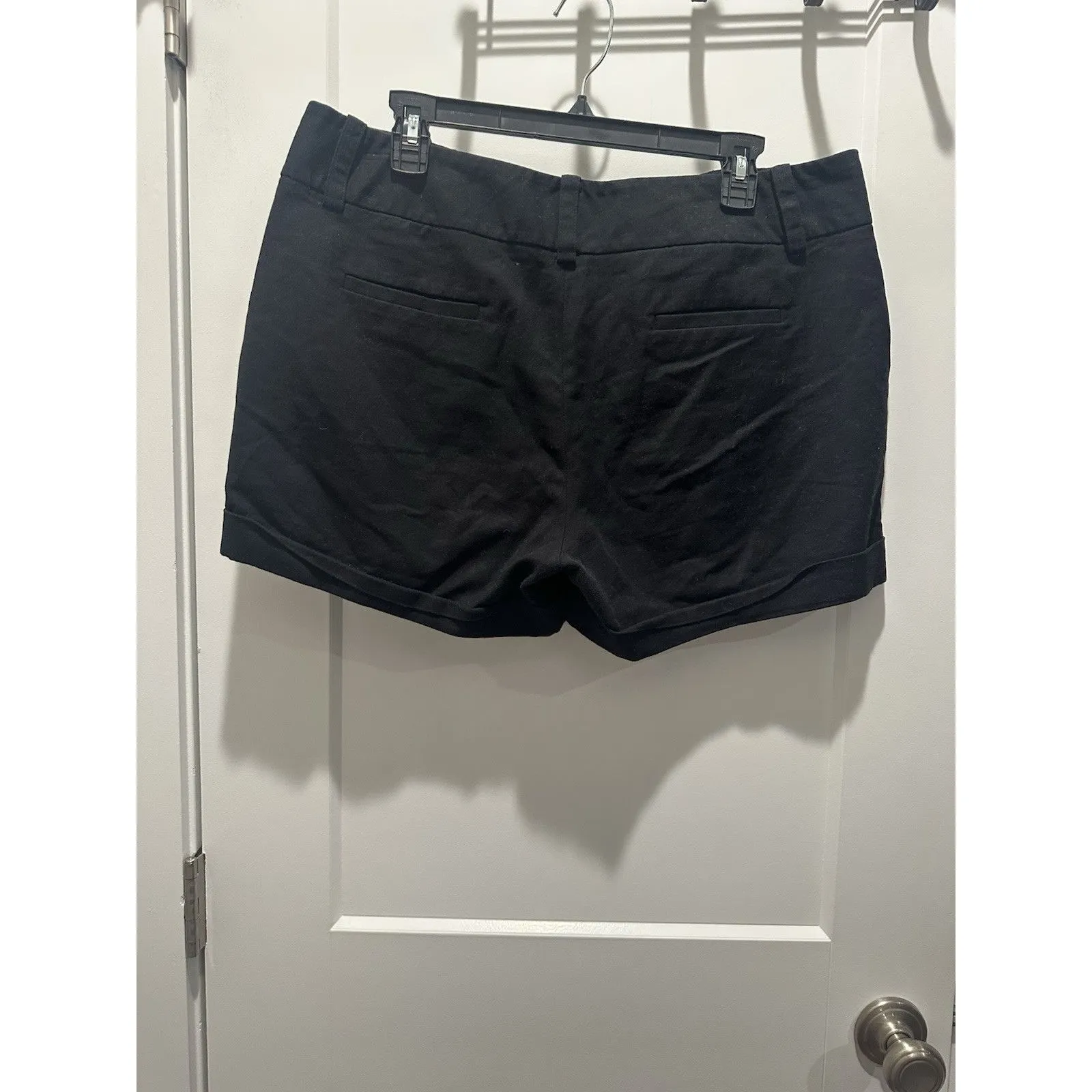 Vince Camuto Women’s Black Shorts Size 12 Cuffed Classic - Image 3