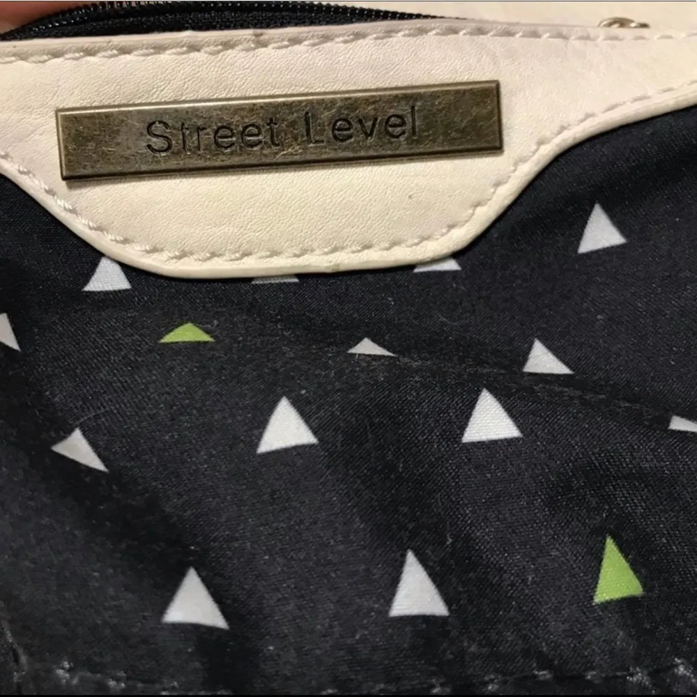 White Street Level shoulder bag/clutch/wristlet - Image 6