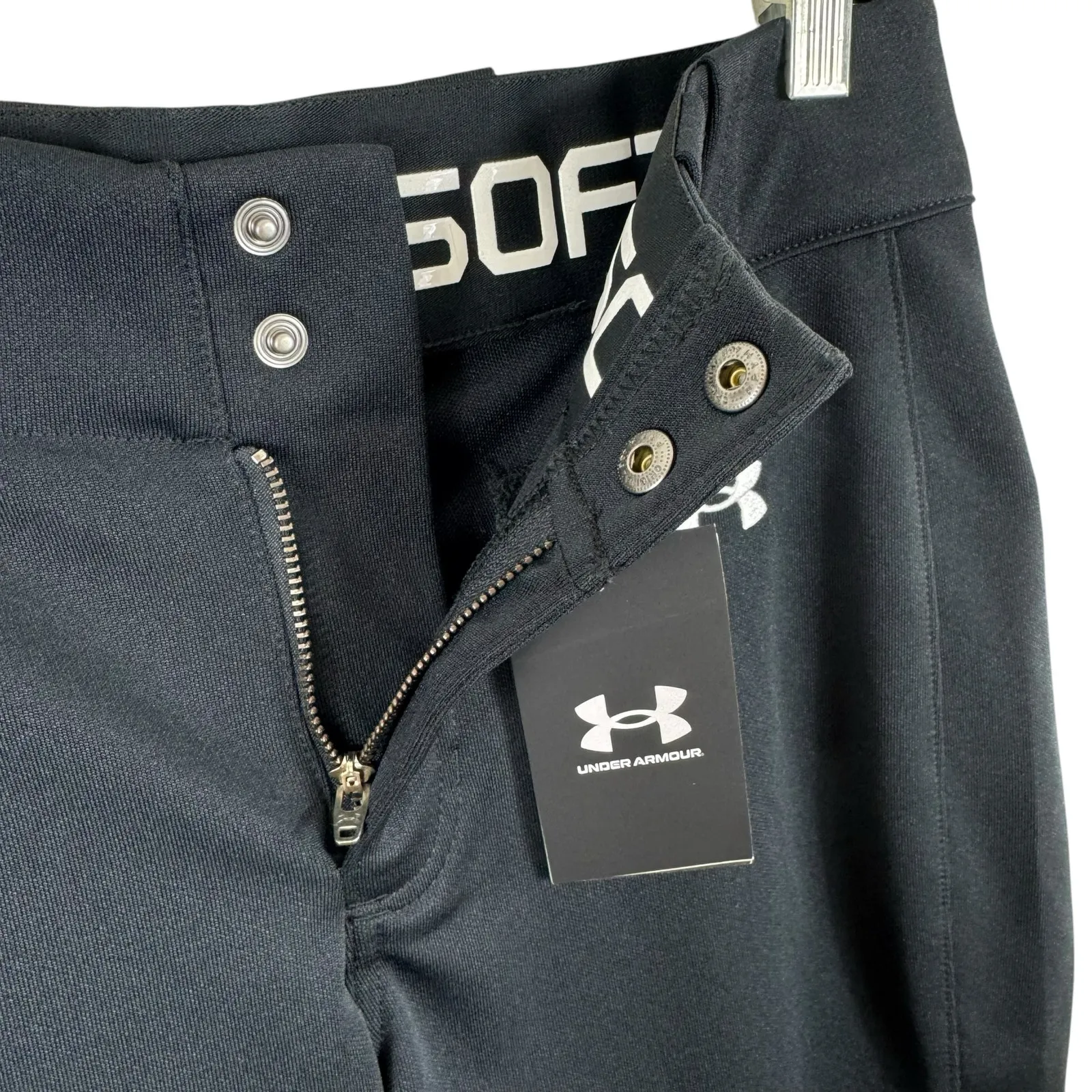 Under Armour NWT Black Cropped Loose Baseball Pants Women's Size S - Image 3