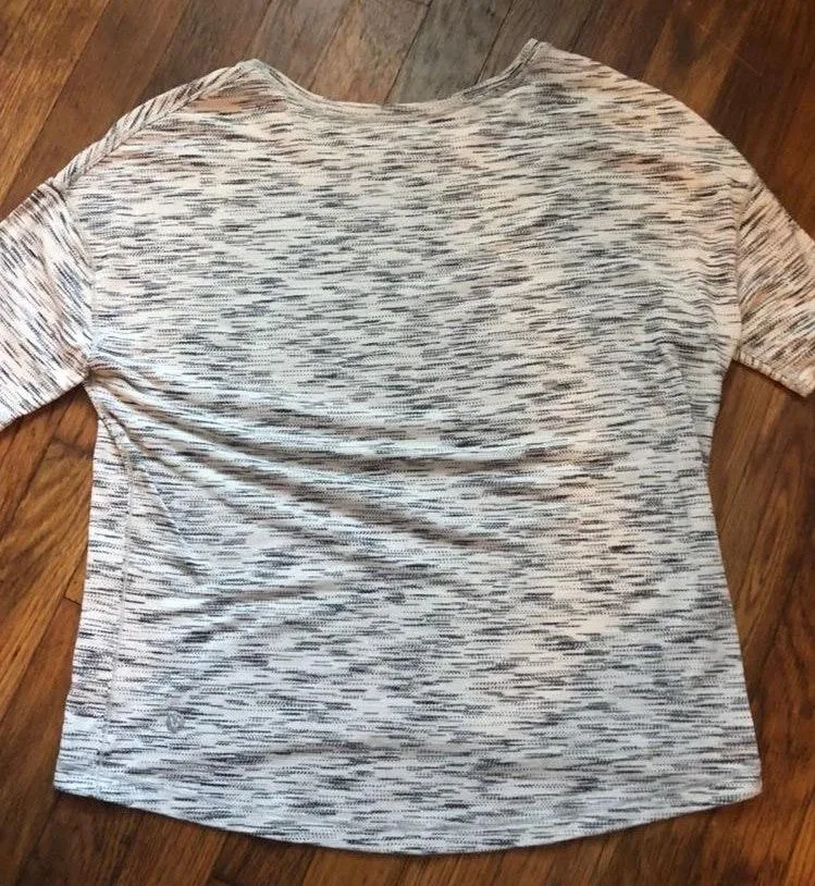 Lululemon Workout Tee - Image 5