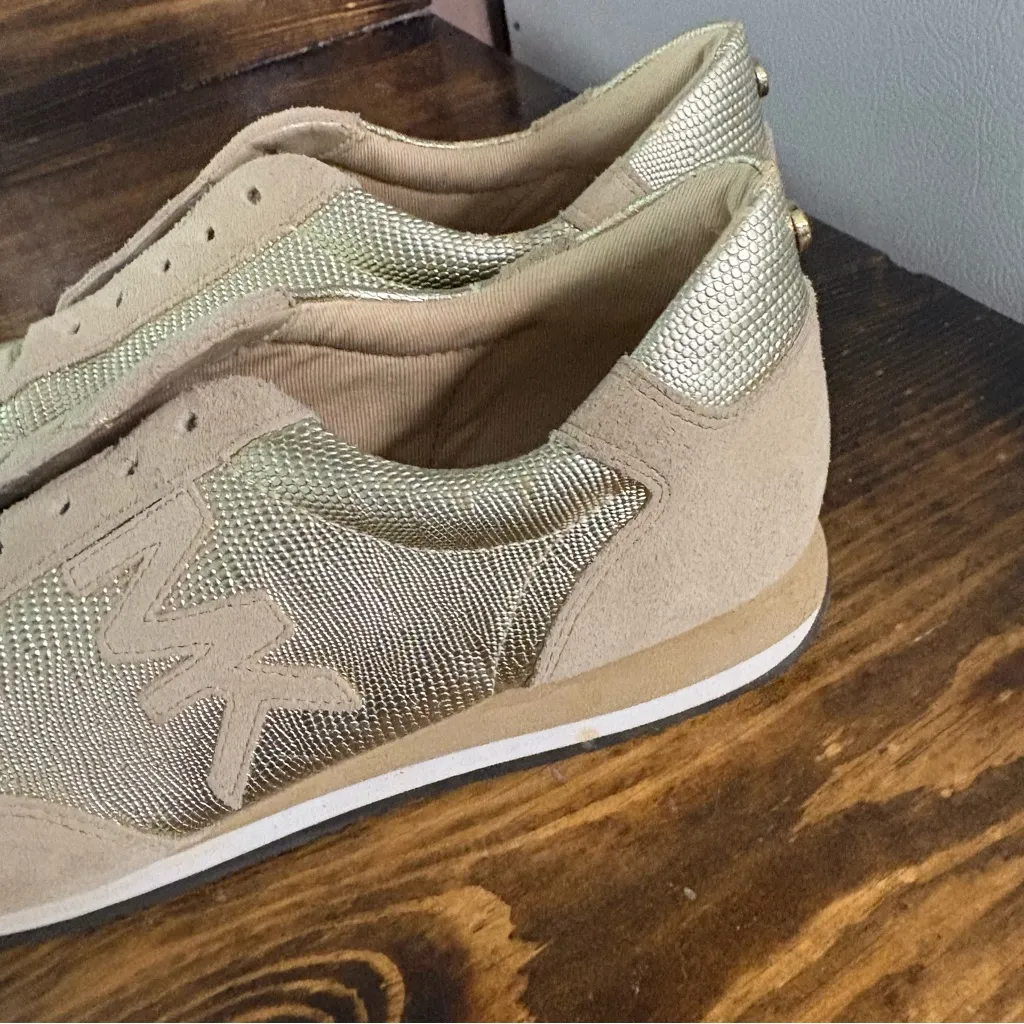 Michael‎ Michael Kors Gold Sneakers Size 8.5 - Image 4
