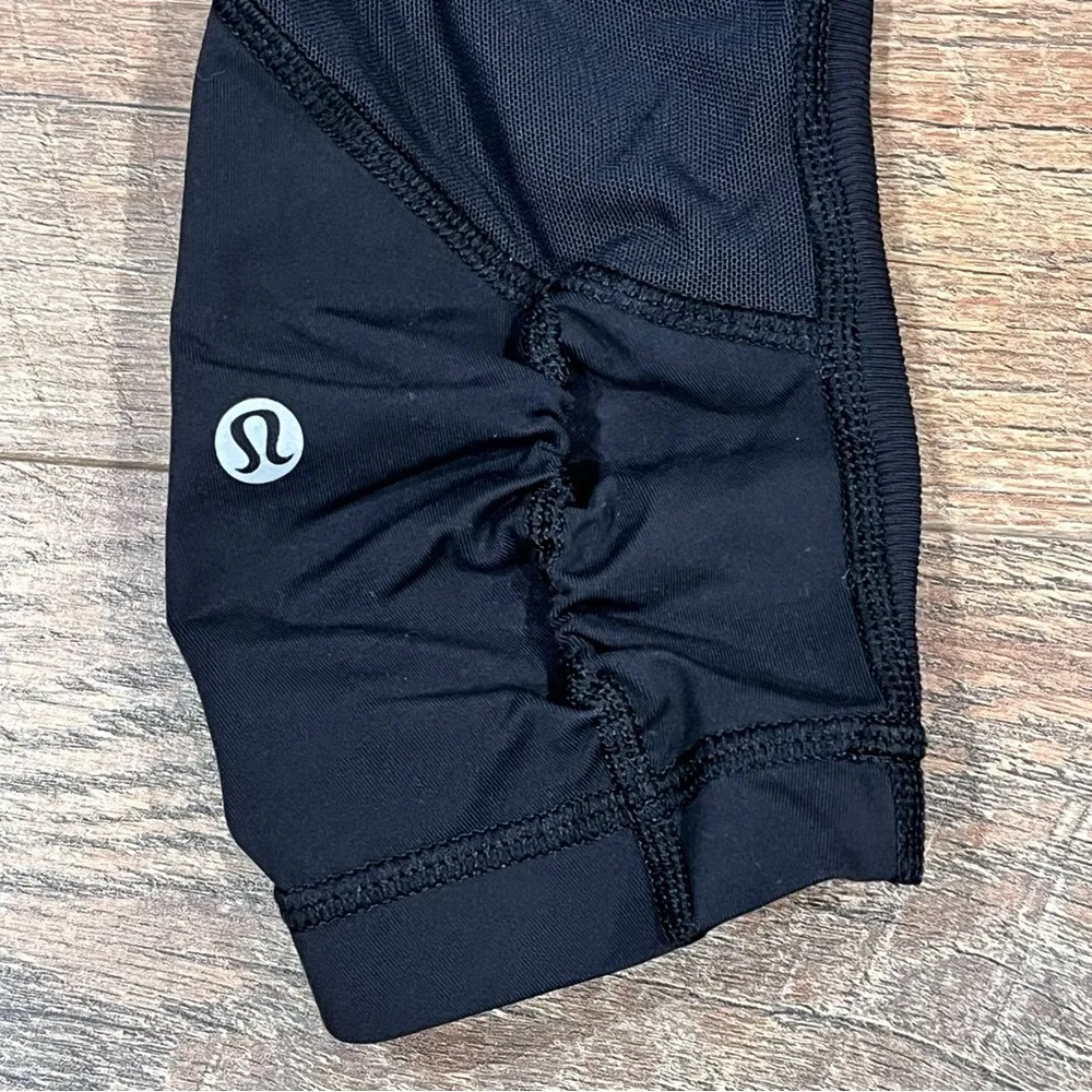 Lululemon Black Cropped Leggings - Image 6