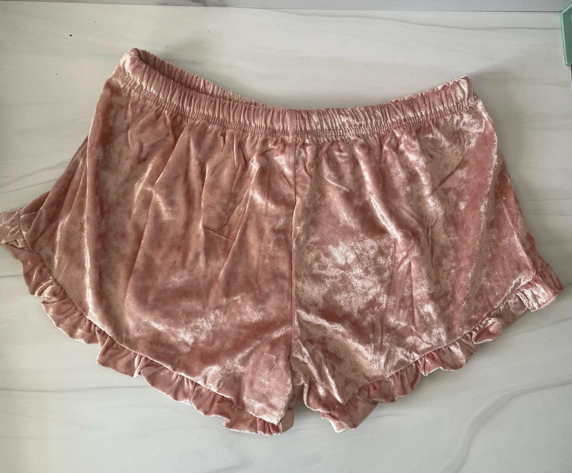 POL Crushed Velvet Ruffle Tie Waistband Shortie Shorts- Pink- Size Small- NWOT - Image 4