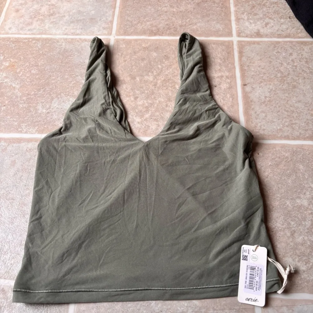 Aerie Green Sports Bra Seamless Comfort - Image 3