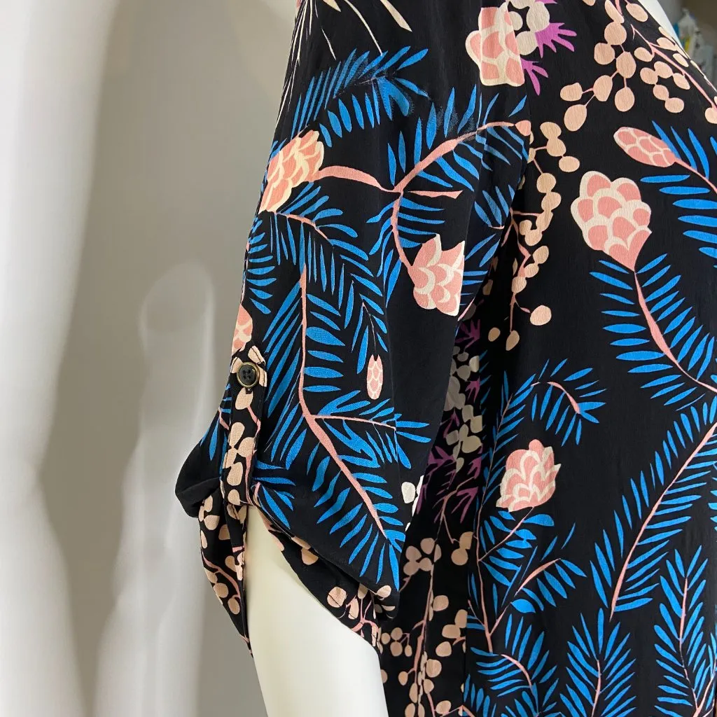 Yumi Kim 100% Silk Faux Button Dark Floral Blue Multi Color Top Size Small - Image 4