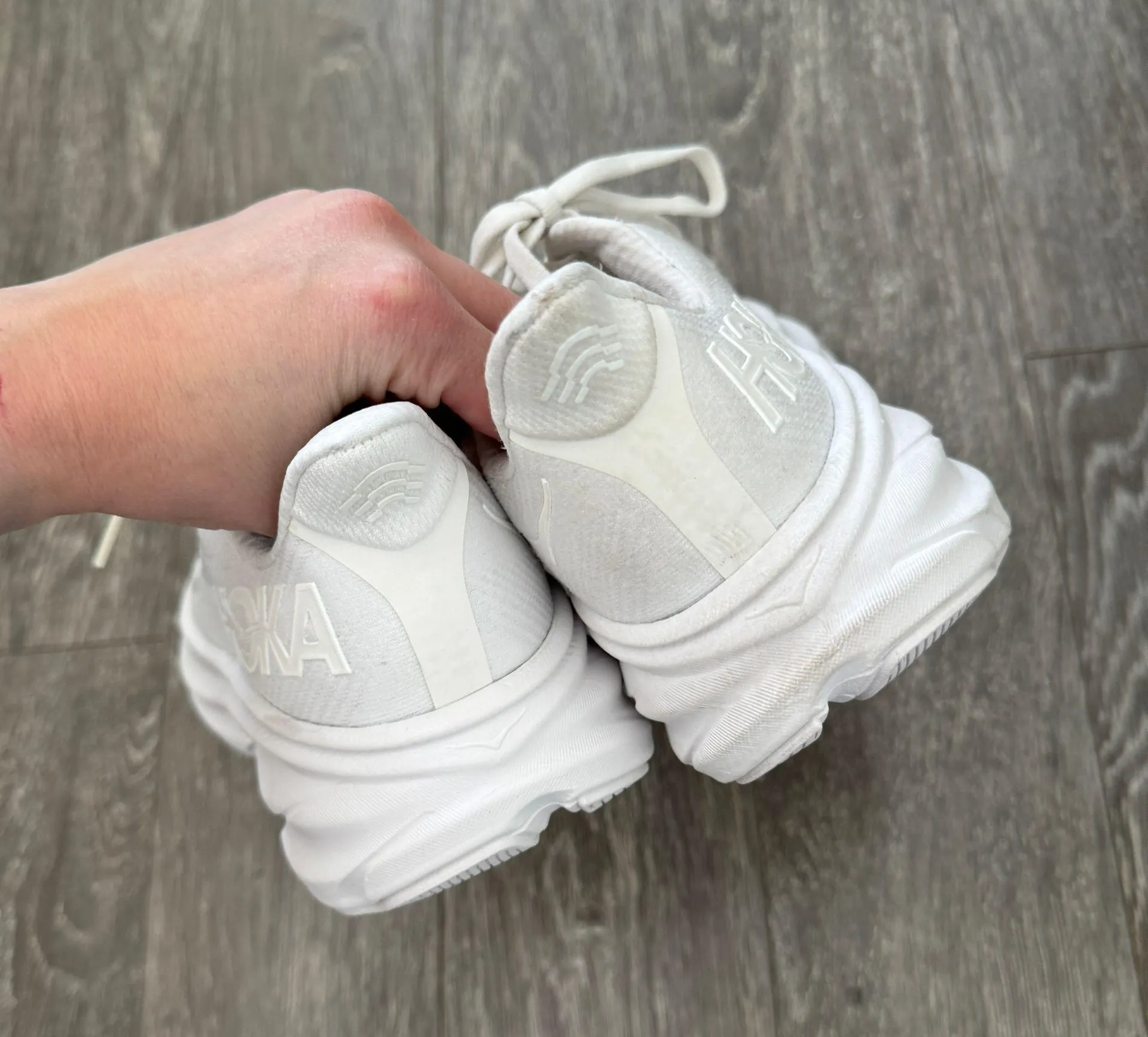 Clifton 9 White Sneakers 8 - Image 6