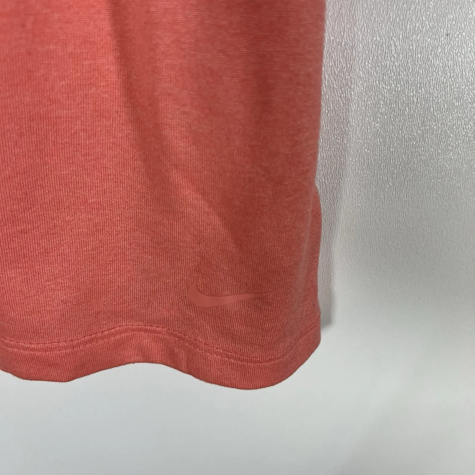 Nike Dri-Fit pink Womens Athletic Tank Top XS Activewear‎ Running Yoga Pilates - Image 4