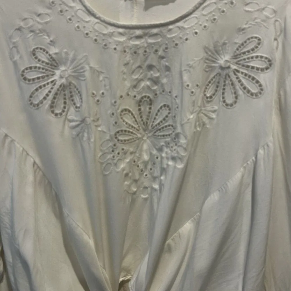 Hummingbird Boho Lace Bell Sleeve Button Back Tie Hem Top Large White Beachy - Image 3