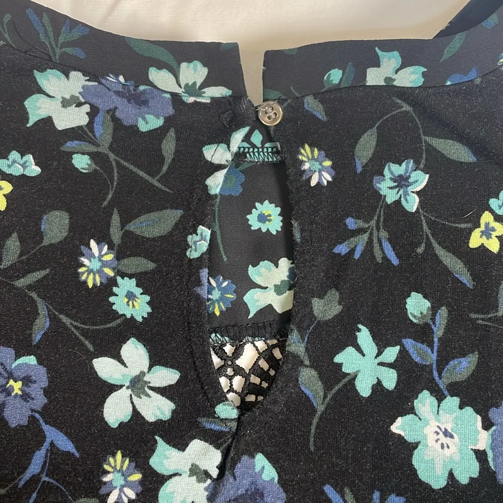 Loft Mixed Media‎ Dark Floral Lace Wide Flutter Sleeves Oversized Boho Navy S - Image 11