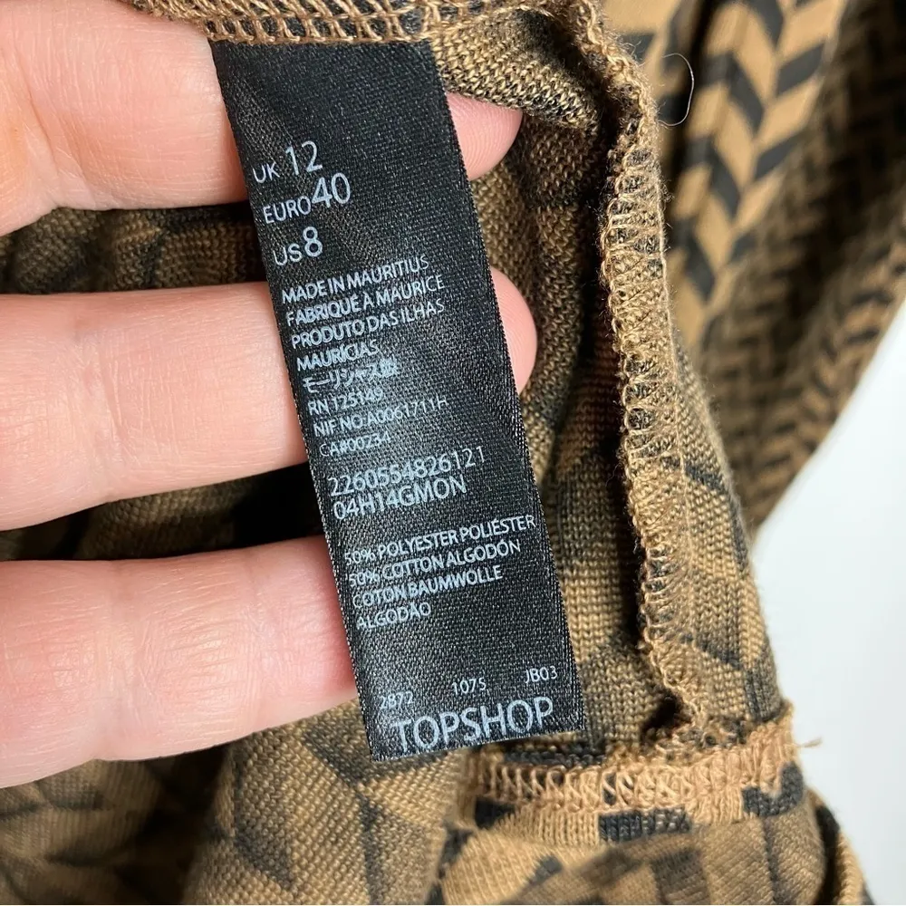 Topshop chevron‎ print shift dress lightweight sweater dress size 8 - Image 4