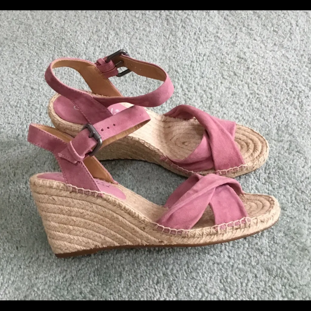NEW nice sandals Pink Size 8.5 - Image 3