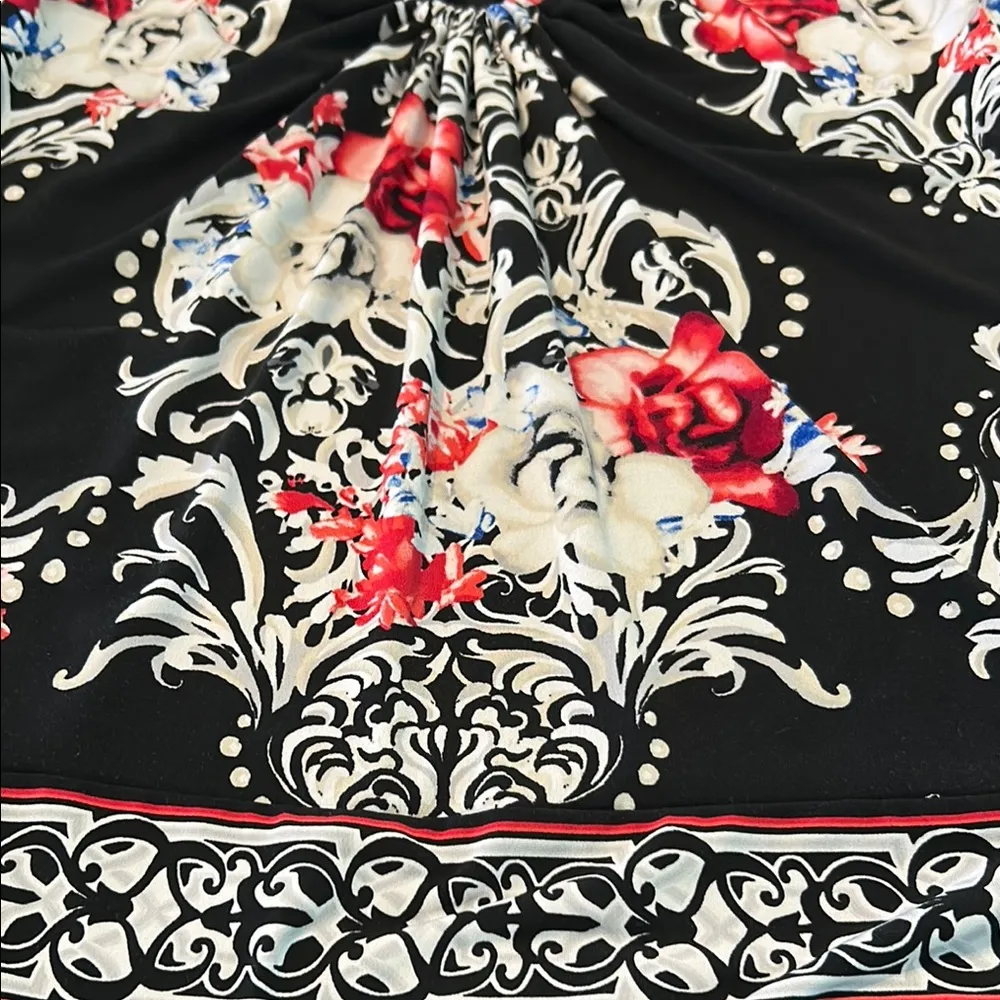 White House Black Market Floral Black and Red Top size small GUC - Image 5