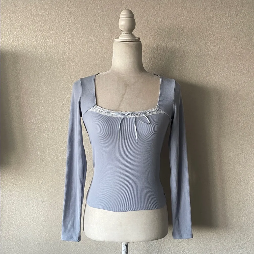 Hollister Ribbed Seamless Fabric Lace Trim Square Neck Top - Image 2