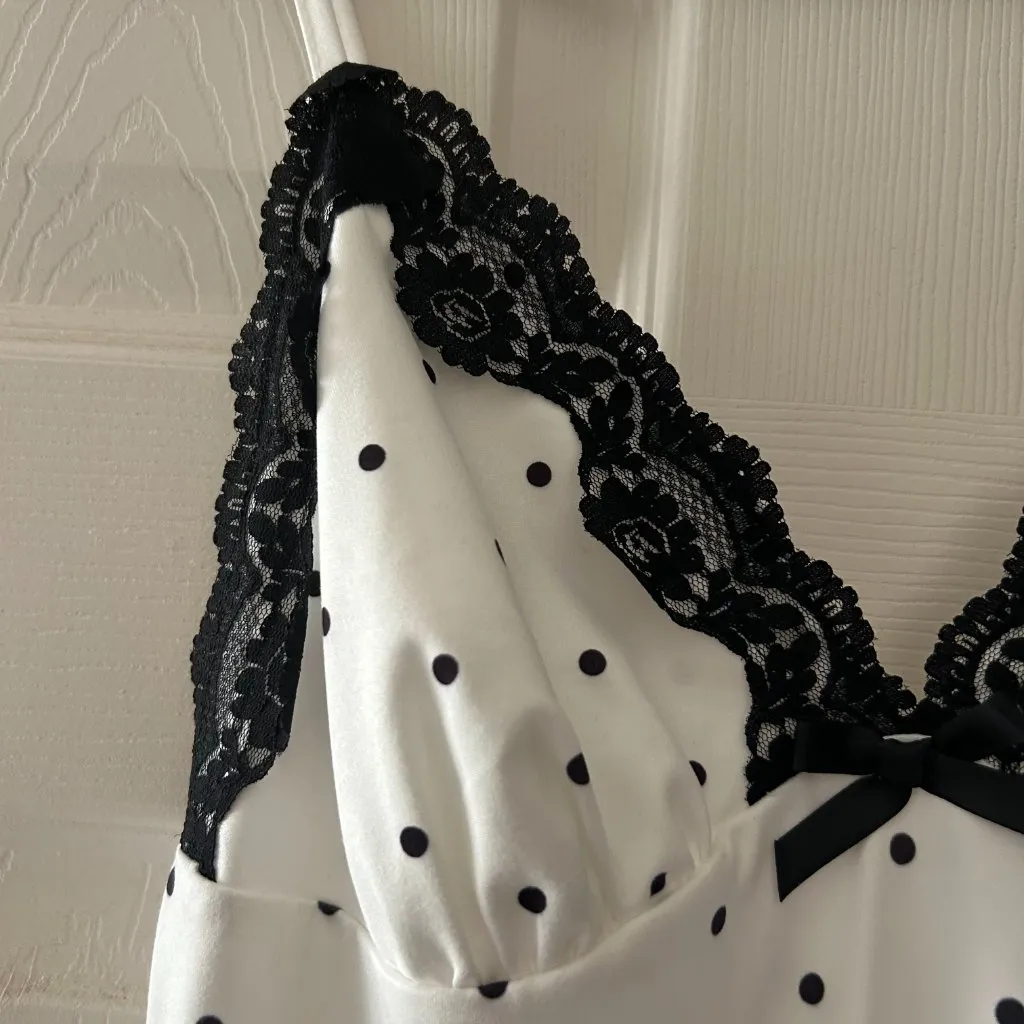 Black and White Polka Dot Maxi Slip Dress Black Lace Trim V - Image 5