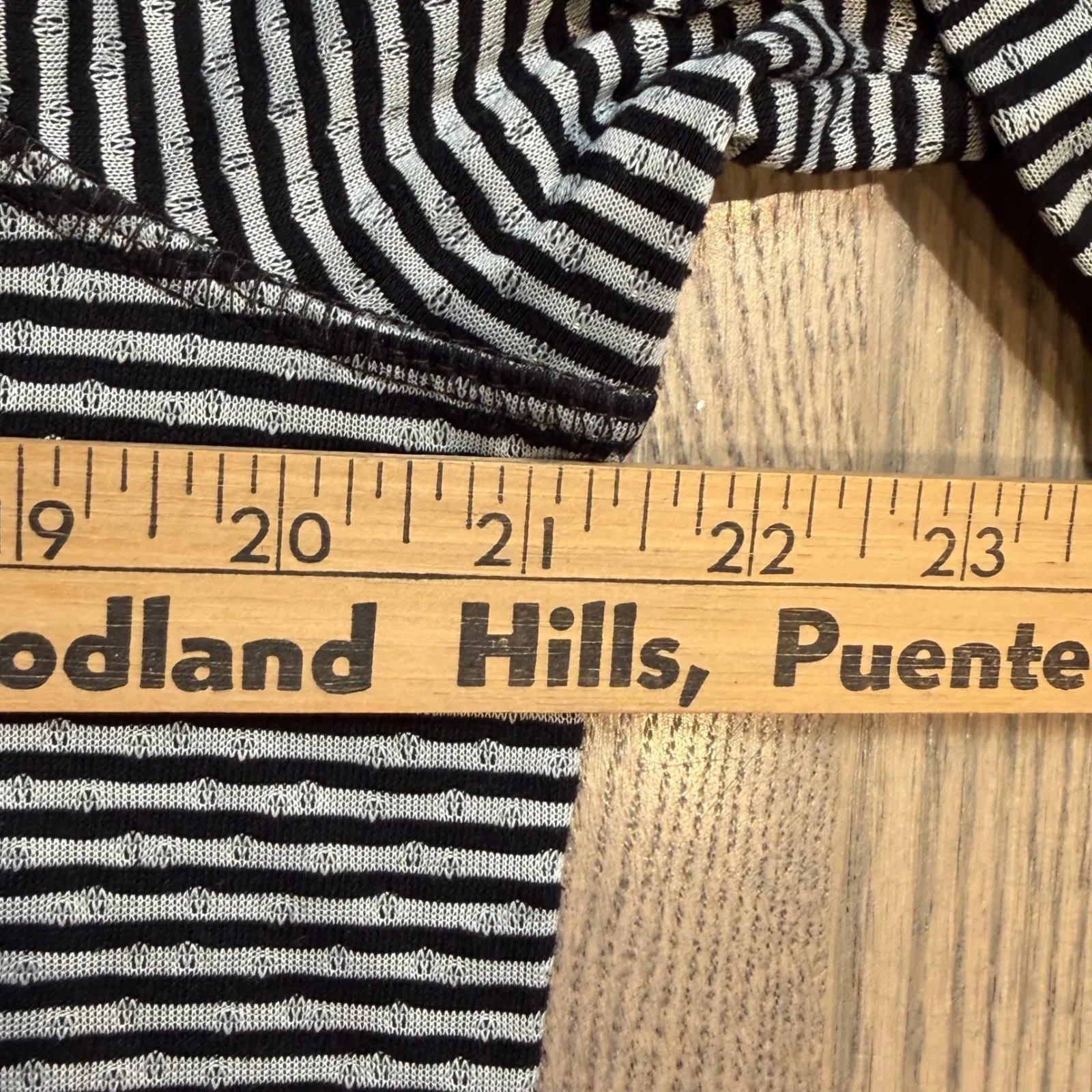 Chicos Zenergy Striped Mock Neck Long Sleeve Top Women Size 2 Black White - Image 2