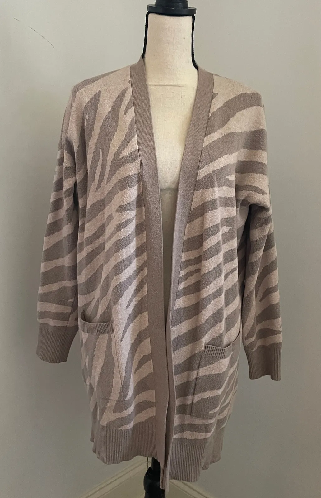 Zebra Print Cardigan Sweater Large Tan Cupcakes and Cashmere Officecore Casual - Image 1