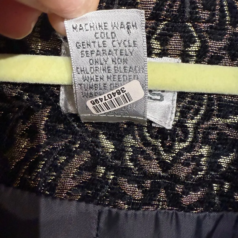 Chico's  Black Metallic Tapestry Style Button Up Jacket Coat Sz 1/M - Image 7