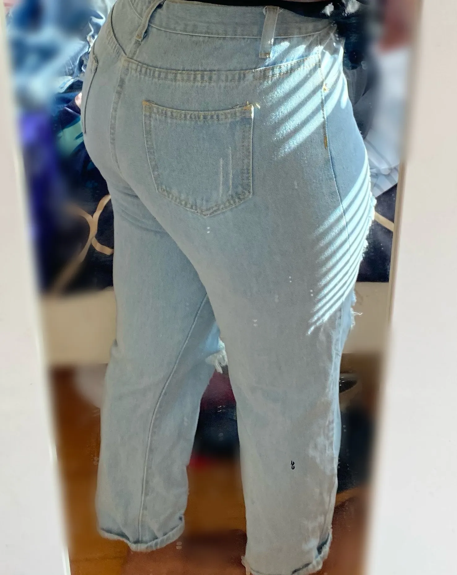 SheIn Ripped Knees Boyfriend Jeans - Image 2