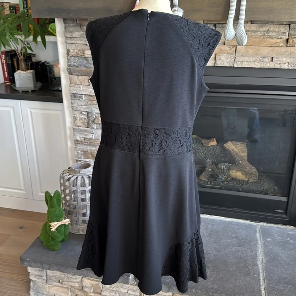 Nanette Lepore keyhole neck lace midi dress - Image 4