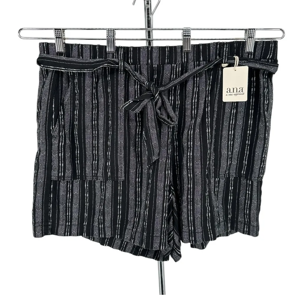 a.n.a Linen Blend Womens High Rise Pull-On Shorts Black White size Petite XXL - Image 3