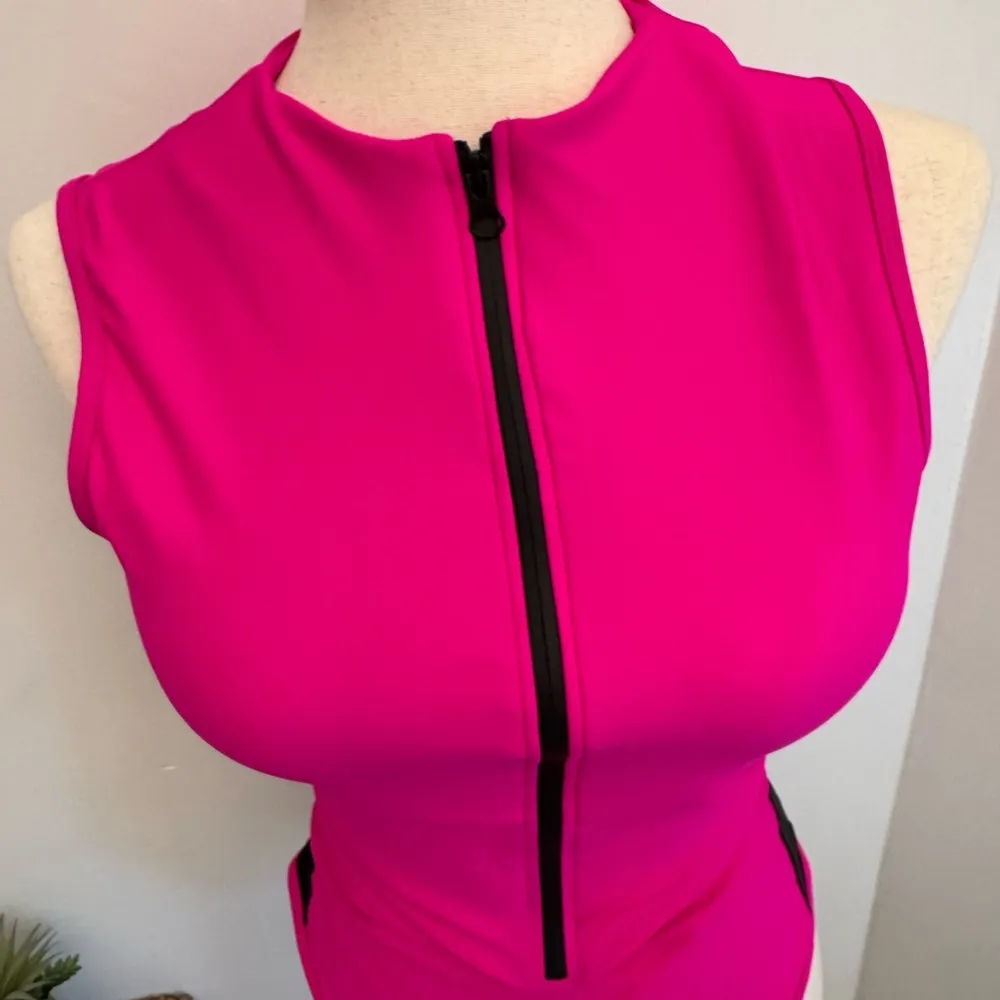 Y2K Pink Fitted Zip Front Bathing suit Size undefined - Image 3