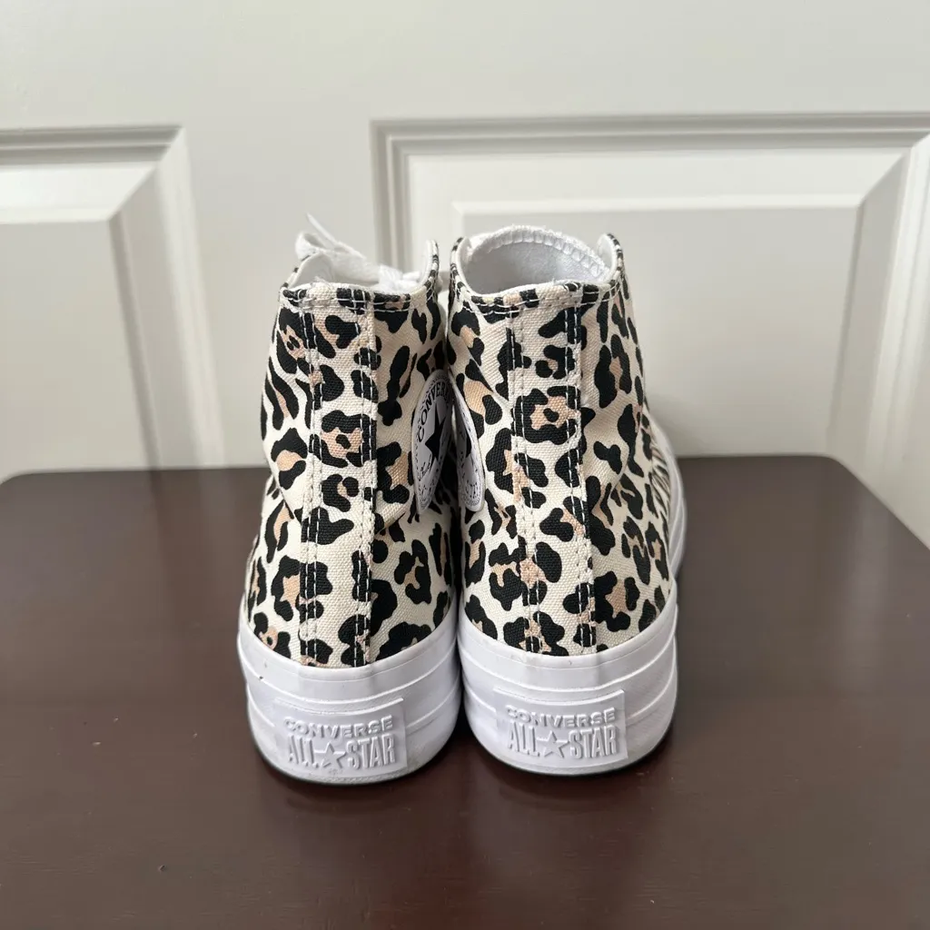 Converse Chuck Taylor All Star Platform High Top Leopard Size 7.5 Tan - Image 5