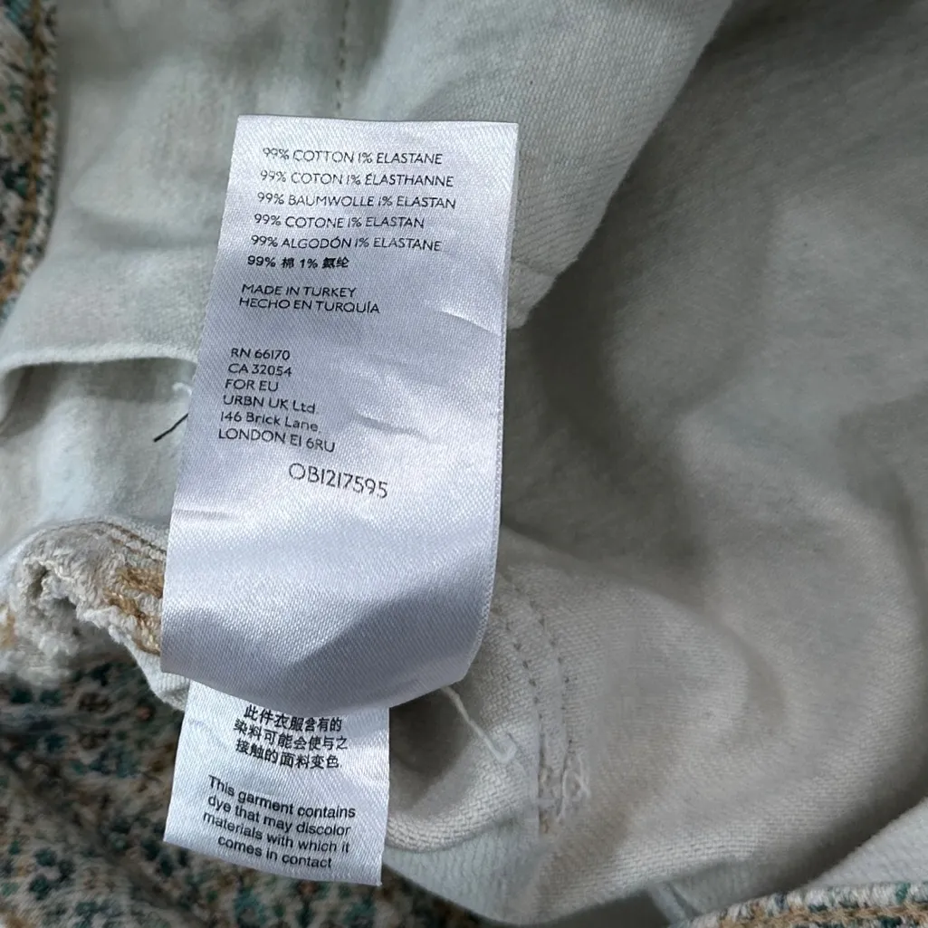 Anthropologie Pilcro Ultra High Rise Slim Utility Jeans Neutral Floral Size 32 - Image 10