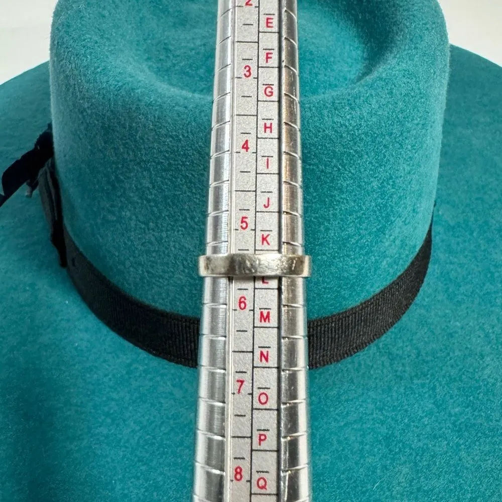 Abalone and Sterling vintage native ring Silver - Image 3